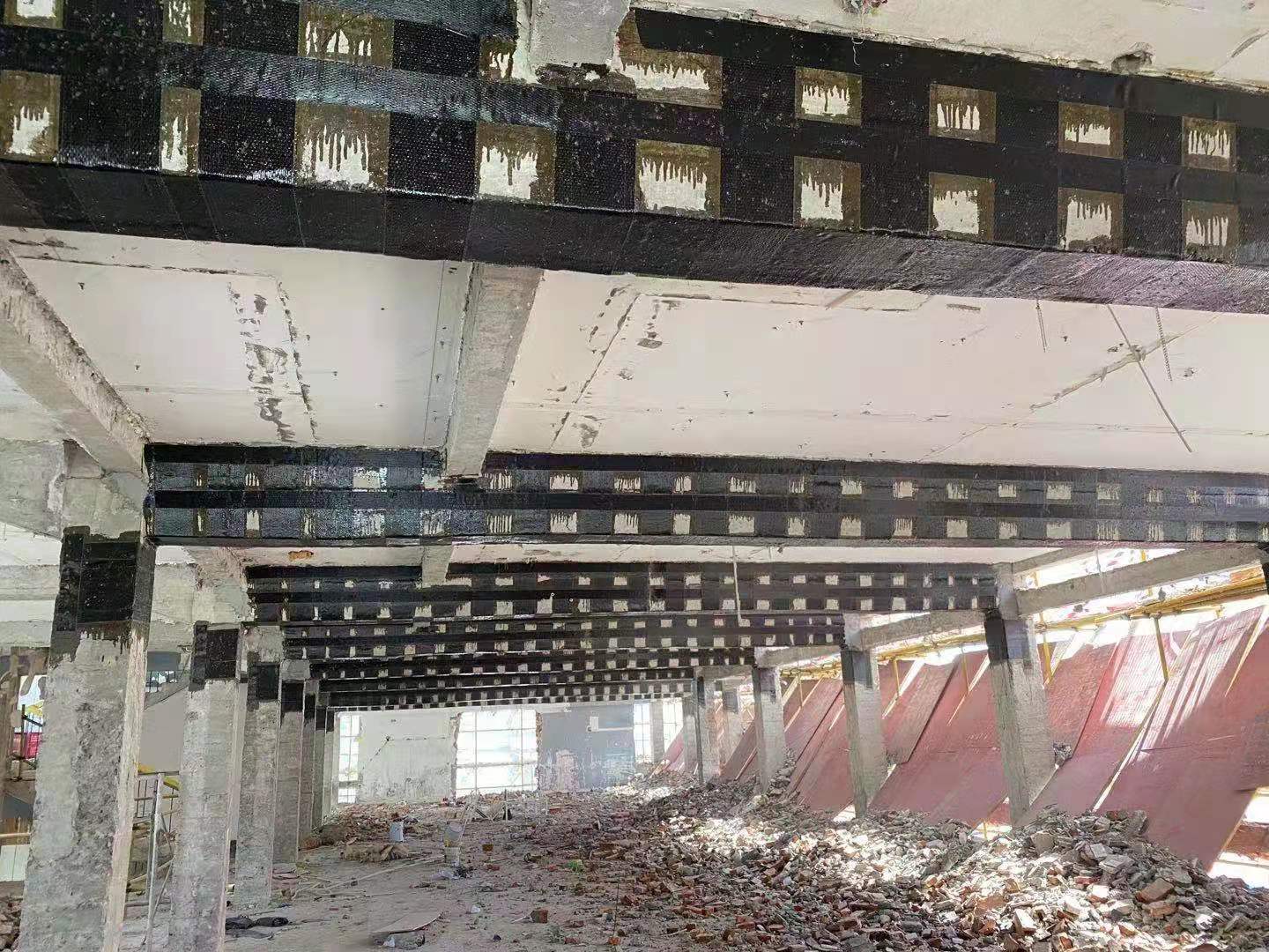 岳池碳纤维加固对症处理好房屋
