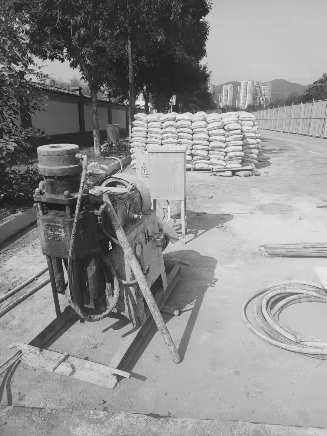 岳池场区重载车疑难路基处理方案