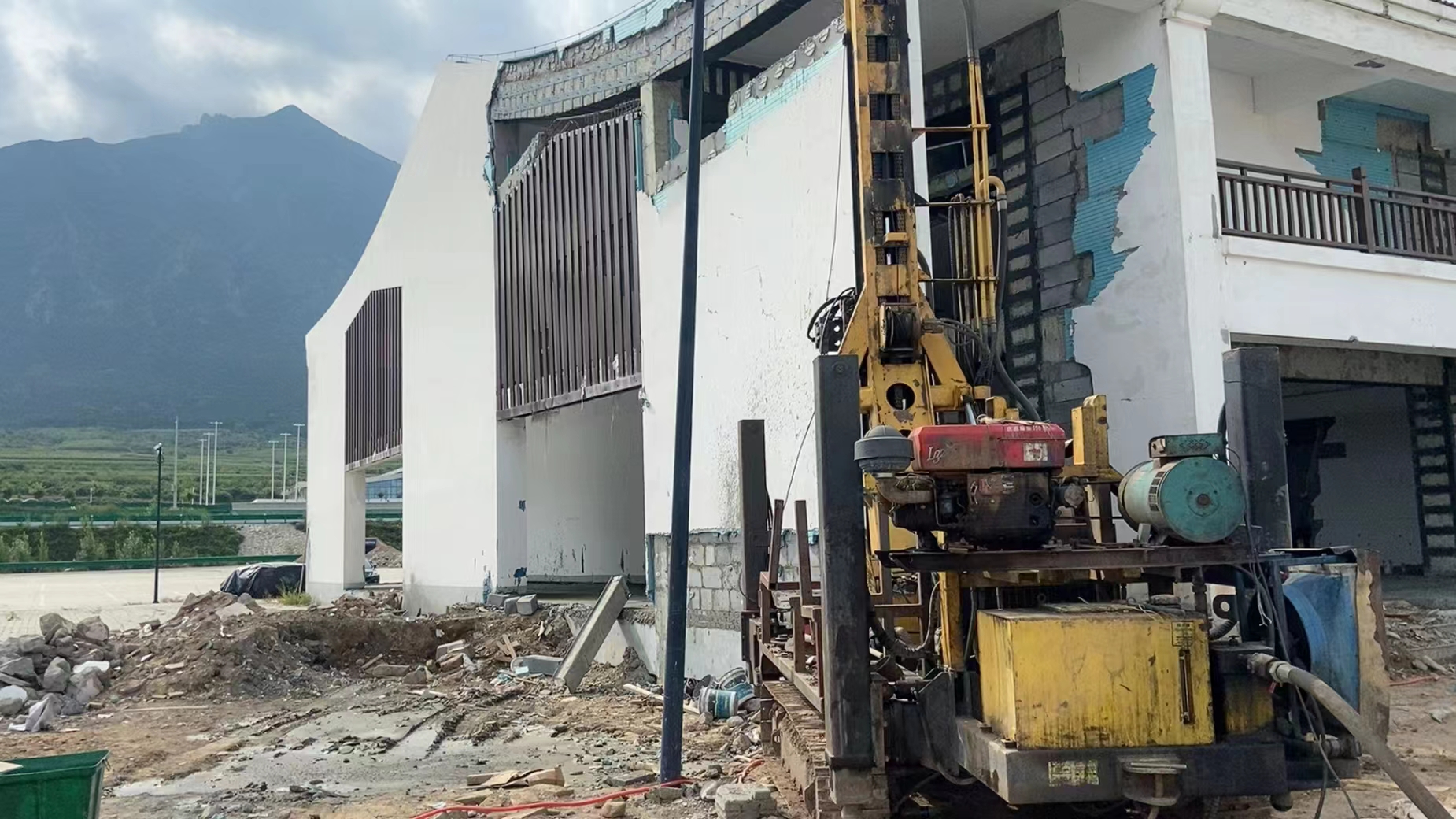 岳池自建房地基下沉如何加固处理